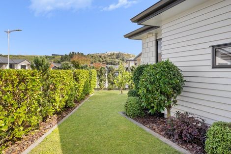 Photo of property in 5 Paiawa Way, Pyes Pa, Tauranga, 3110