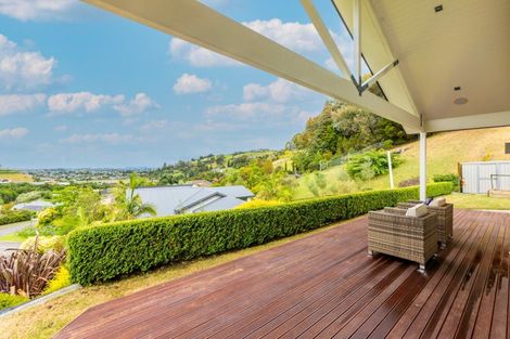 Photo of property in 118 Kent Terrace, Taradale, Napier, 4112