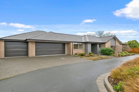 Photo of property in 28 Springwater Avenue, Northwood, Christchurch, 8051
