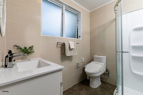 Photo of property in 27 Stanaway Street, Hillcrest, Auckland, 0627