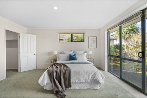 Photo of property in 24 Tauranga Place, Orewa, 0931