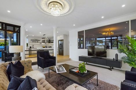 Photo of property in 236 Hibiscus Coast Highway, Orewa, 0931