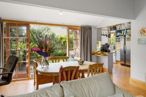 Photo of property in 33 Hendon Street, Edgeware, Christchurch, 8013