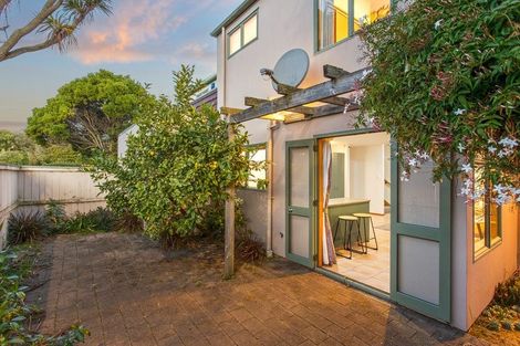 Photo of property in 15 Brockworth Place, Riccarton, Christchurch, 8011