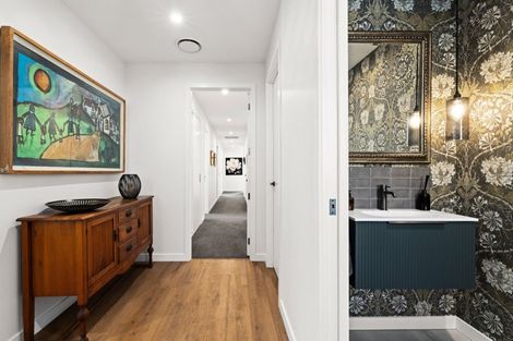 Photo of property in 68 Breadalbane Avenue, Havelock North, 4130