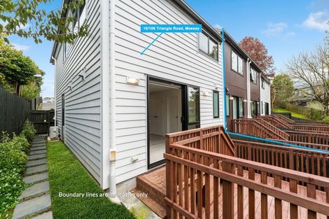 Photo of property in 12/106 Triangle Road, Massey, Auckland, 0614