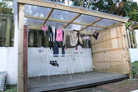 Photo of property in 23 Anich Road, Massey, Auckland, 0614