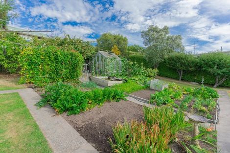 Photo of property in 413 Cashmere Road, Westmorland, Christchurch, 8025