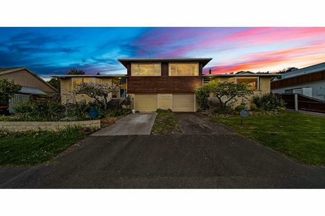 Photo of property in 2/160 Centaurus Road, Saint Martins, Christchurch, 8022