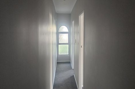 Photo of property in 43 Ngatai Road, Otumoetai, Tauranga, 3110