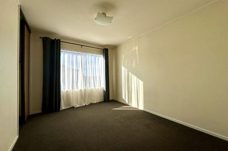 Photo of property in 141 Colwill Road, Massey, Auckland, 0614
