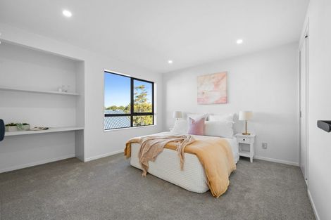 Photo of property in 8a Claridge Street, Glen Eden, Auckland, 0602