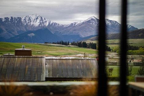 Photo of property in 27 Rannoch Drive, Jacks Point, Queenstown, 9371