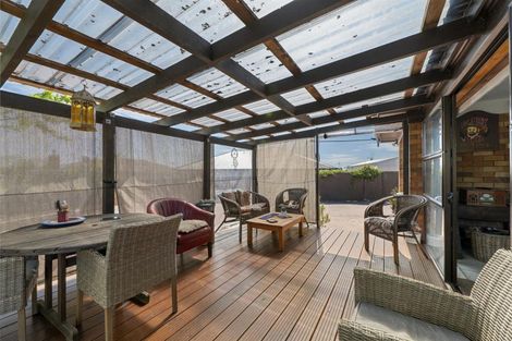 Photo of property in 20 Lee Street, Te Puke, 3119