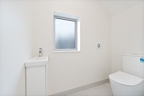 Photo of property in 80d Matipo Road, Te Atatu Peninsula, Auckland, 0610