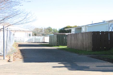 Photo of property in 6 Liddy Place, Papakura, 2110