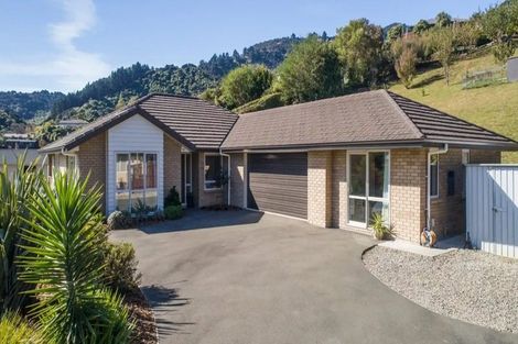 Photo of property in 28a Frenchay Drive, Atawhai, Nelson, 7010
