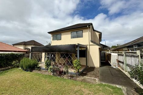 Photo of property in 8 Applebox Lane, Henderson, Auckland, 0612