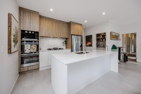 Photo of property in 43 Port Way, Rosehill, Papakura, 2113