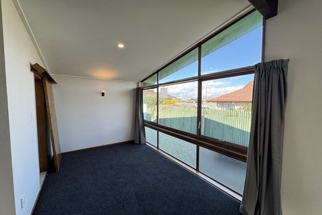 Photo of property in 4b Leicester Avenue, Tamatea, Napier, 4112