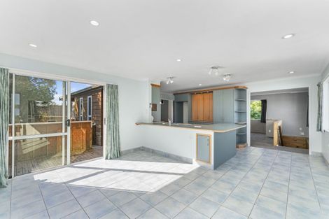 Photo of property in 61 Hinekura Avenue, Taupo, 3330