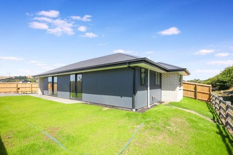 Photo of property in 12 Pitcaithly Street, Halswell, Christchurch, 8025