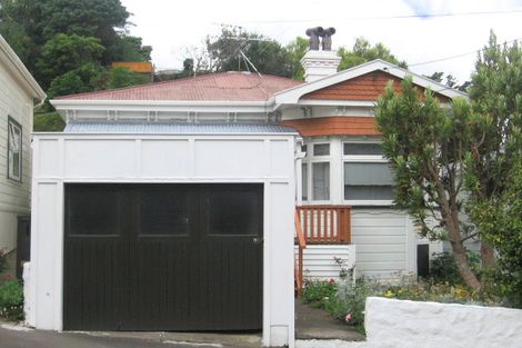 Photo of property in 27 Jefferson Street, Brooklyn, Wellington, 6021