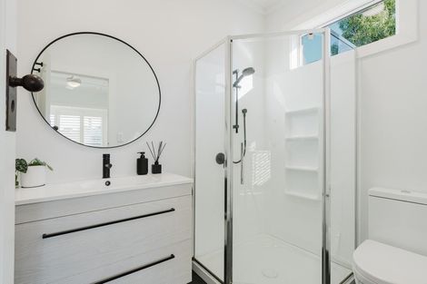 Photo of property in 42 Naylor Street, Hamilton East, Hamilton, 3216