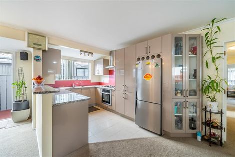 Photo of property in 35f2 Tahi Street, Miramar, Wellington, 6022