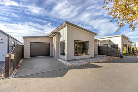 Photo of property in 11 Glenbarr Lane, Broomfield, Christchurch, 8042