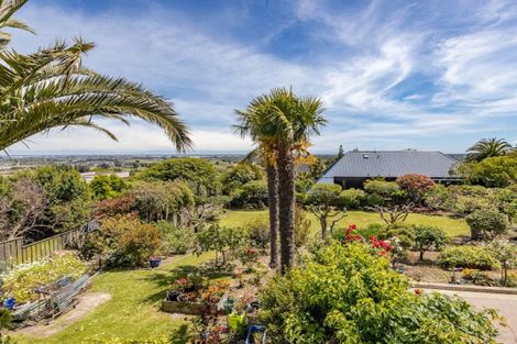 Photo of property in 88 Penruddock Rise, Westmorland, Christchurch, 8025