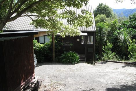 Photo of property in 14 Sandy Bay Road, Black Rock, Marlborough Sounds, 7282