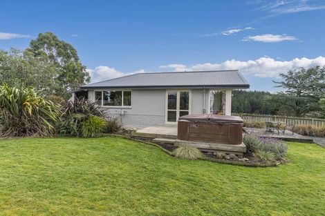 Photo of property in 861 Glenledi Road, Glenledi, Milton, 9292
