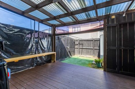 Photo of property in 23 Saddleback Crescent, Papakura, 2110