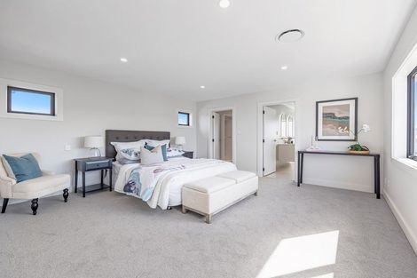 Photo of property in 4 The Landing, Riverhead, 0820