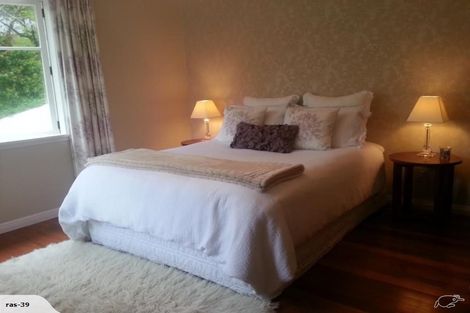 Photo of property in 39 Randwick Road, Northland, Wellington, 6012