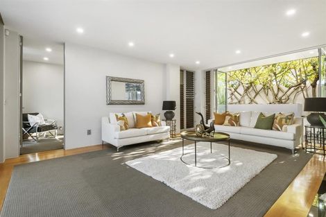 Photo of property in 22a Beach Road, Castor Bay, Auckland, 0620