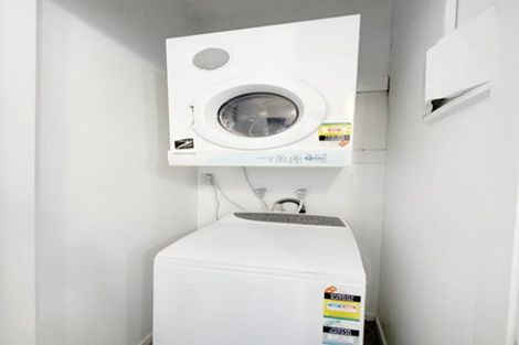 Photo of property in Mondrian Townhouses, 9/24 Hanson Street, Mount Cook, Wellington, 6021