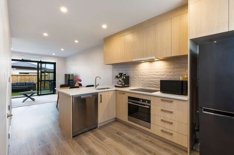 Photo of property in 27 Treloar Crescent, Hobsonville, Auckland, 0616