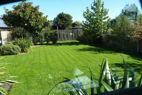 Photo of property in 21 Courtenay Drive, Kaiapoi, 7630