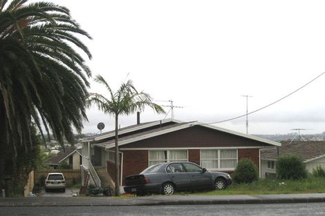 Photo of property in 160 Coronation Road, Hillcrest, Auckland, 0627