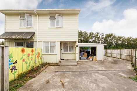 Photo of property in 5 Renfrew Place, Highbury, Palmerston North, 4412