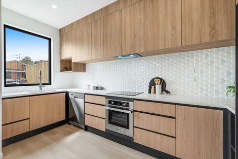 Photo of property in 13 Aituaa Road, Pukekohe, 2120