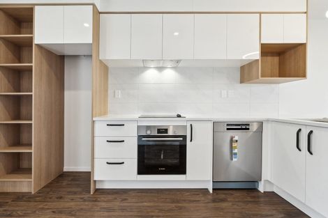 Photo of property in 143 Sykes Road, Weymouth, Auckland, 2103