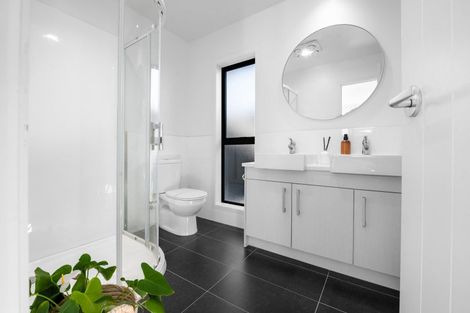 Photo of property in 10 Kentwood Place, Flagstaff, Hamilton, 3210