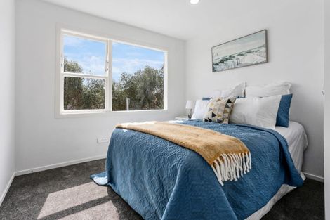 Photo of property in 4202a/2 Great North Road, Glendene, Auckland, 0602