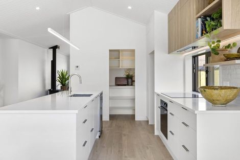 Photo of property in 14 Moonstone Street, Albert Town, 9305