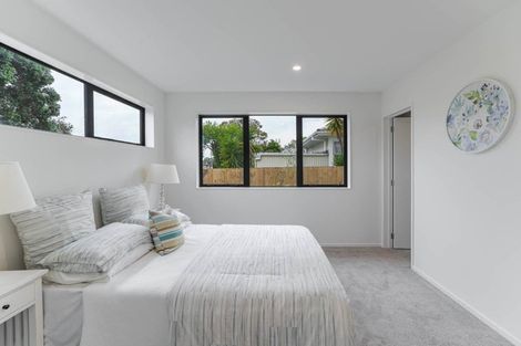 Photo of property in 40d Innismara Avenue, Wattle Downs, Auckland, 2103