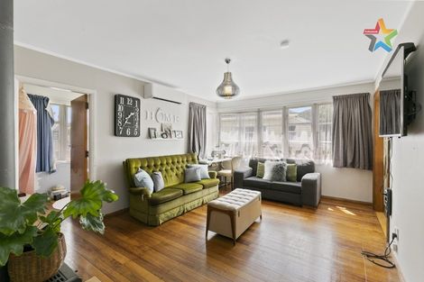 Photo of property in 58 Hewer Crescent, Naenae, Lower Hutt, 5011