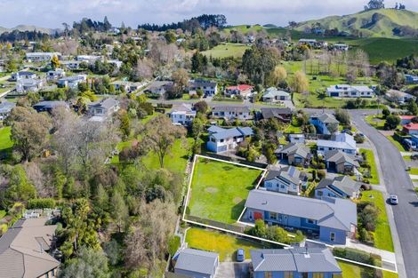 Photo of property in 12 Abbot Avenue, Waipawa, 4210